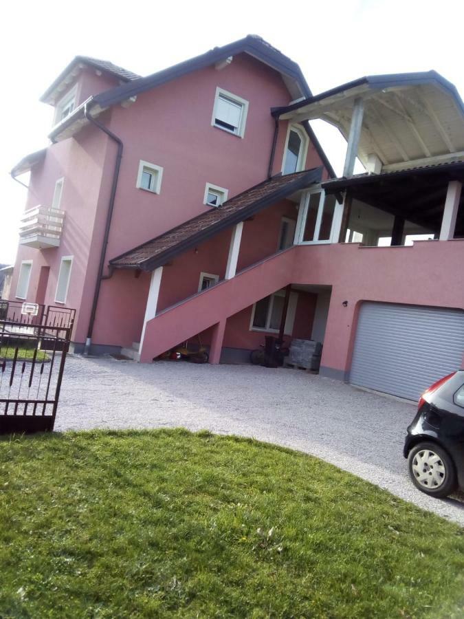Lägenhet Zagreb Horvati *